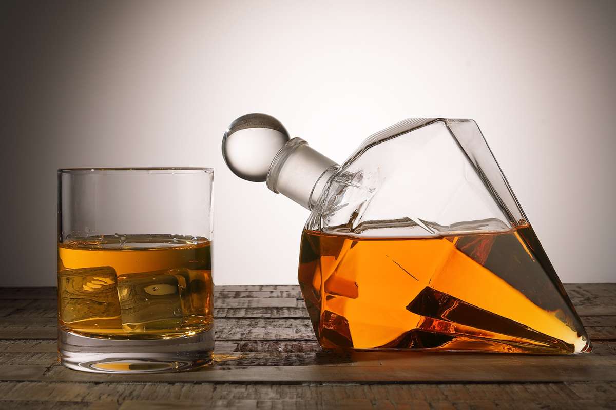 Whiskey Dekanter Schildkröte - 3D Mittelfinger Design Schnaps Karaffe